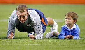 He has recently celebrated his 41 st birthday in 2017. I Will Knock Your Kid Out Peyton Manning Tells Story Of Classic Snl Skit