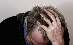 Durerile de cap pot fi cauza unor probleme oculare, deaceea înainte de a vă adresa neurologului, faceți o vizită medicului oftalmolog. Durere De Cap Simptome È™i Tratament
