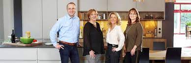 Frau mayer kuchen bäckerei maier kuchen ah maier kuchen. Unser Team Kuchenstudio Maier