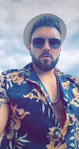 David Dinero (@mariyan009)