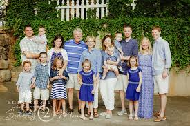 Best family beach resorts in greece. What To Wear Family Photos Outfits For Summer Simply2moms