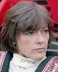 A fantastic first running 💪 Lyn St. James was the 1992 #Indy500 Rookie of  the Year — the oldest driver to ever earn the honor at 45 years old.  #InternationalWomensDay