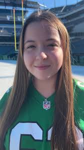 Carly Marques's Instagram, Twitter & Facebook