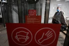 Люди выйдут из локдауна и. Russia Moves To Ease Lockdown Despite Surge In Virus Cases