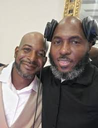 一個mo 向我的狗狗大叫Darius Archie & Crystal.... Thx 預訂DJ TECH 🔥