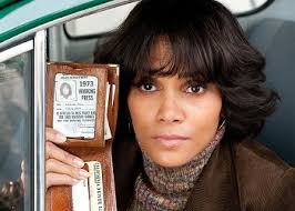 Characters in Cloud Atlas: "Half-Lives: The First Luisa Rey Mystery"