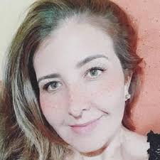 Estela Griffith's Instagram, Twitter & Facebook