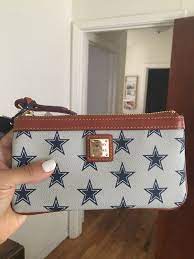 This Brand New Never Used Wallet Is So Perfect For The New Dallas Cowboys Season Perfect For Your Phone And Wallet Red Red Interiors Dallas Cowboys Interior
