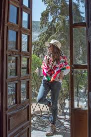 Real De Catorce Sin Postal Huichol Wirikuta Pueblomagico Sinpostal Foto Casual Fotos De Mexico Fotos De Verano
