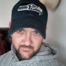 Aaron Pugh (@ampugh16)