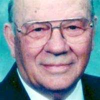 Brett Dodge's Instagram, Twitter & Facebook