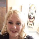 Cecilia Dodds's Instagram, Twitter & Facebook