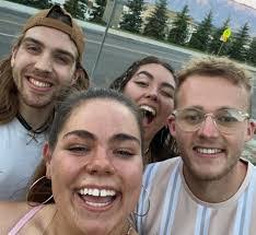 Abbie Fuller's Instagram, Twitter & Facebook