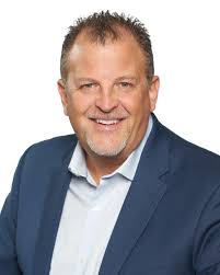 Danny Dumas's Instagram, Twitter & Facebook