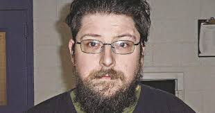 Vernon man sentenced to prison time for photographing girl changing