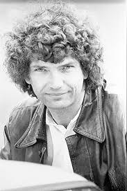 Martin Shaw as Ray Doyle