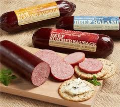 Seasonings can include garlic, marjoram, mustard seeds, whole black peppercorns, salt, chiles and sugar, but this varies regionally. Summer Sausage