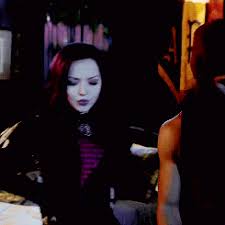 521 likes · 57 talking about this. Get Itmalicious Dove Cameron Disneys Descendants Gif Find On Gifer