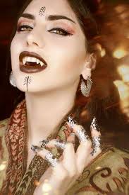 Pin de Kaya<3 em k i n g d o m o f t h e w i c k e d