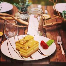 Give Your Loved Ones A Dessert That They Will Be Thankful For A Rich Caramel And Creamy Milk Chocolate Mousse Lay Chocolate Sponge Cake Patisserie Desserts