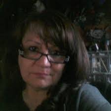 Sherry Tuttle's Instagram, Twitter & Facebook