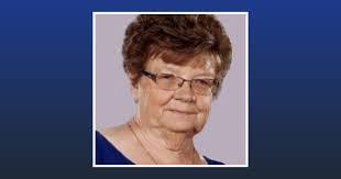 Jodi Scholl's Instagram, Twitter & Facebook