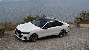 Image result for Alpine White 2025 i5