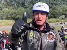 O setor de aluguel de motos aumentou em 400% o faturqmenro diário. Tak1aueutb Tym