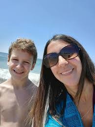 Jennifer Colello's Instagram, Twitter & Facebook