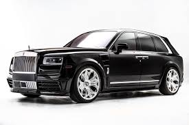 The cullinan comes single variant that is cullinan v12. Rolls Royce Cullinan Price In Uae New Rolls Royce Cullinan Photos And Specs Yallamotor