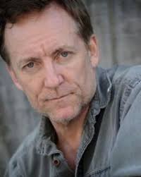 Актёры, режиссер и создатели фильма Крушение (2010)