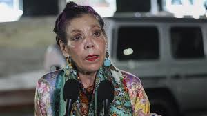 Compañera Rosario después del Desfile Militar