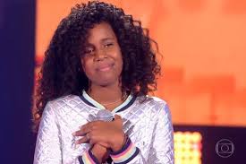 Relembre a trajetória emocionante de Karen Silva no The Voice Kids - O  SERINGAL