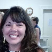 Julie Ison's Instagram, Twitter & Facebook