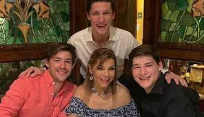 | ¡alfredo adame aclara que no quiere ver a uno de sus hijos por haberse metido en su divorcio! Actriz Agradece Que Su Hijo No Sea Afeminado