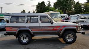 This land cruiser hj61 gx, like all canary island rover vehicles, features the steering wheel on the left side like in north america and mainland europe. 1989 Toyota Land Cruiser 60 Vx 12h T Hj61 014650 Parts 1 Youtube