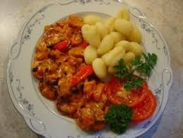 Cabanossi Pfanne Mit Paprika Und Zwiebeln In 20 Min Fertig Ich Habe Das Rezept Halbiert Rezept Rezept Rezepte Cabanossi Abendessen Auflaufe