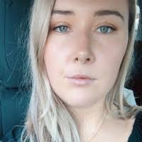 Lilly Lacey's Instagram, Twitter & Facebook