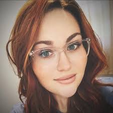 Vanessa Orengo's Instagram, Twitter & Facebook