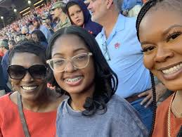 Jeremy Gray (@mr_eyg) • Instagram photos and videos