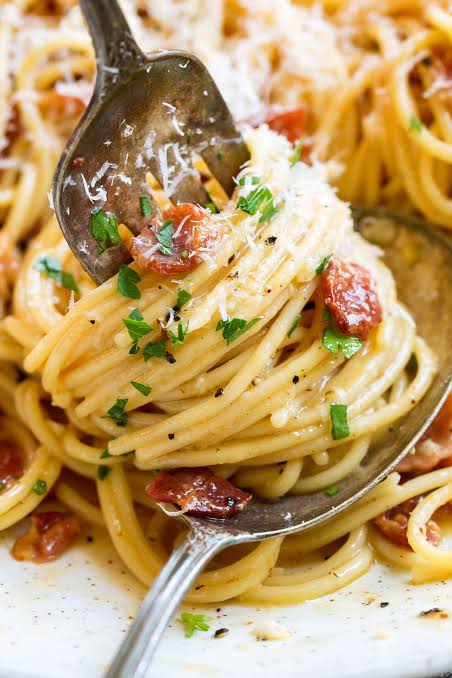 carbonara close up