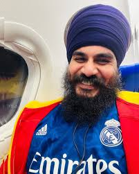 🦅🐊🎠VIKY THOMAS SINGH🦅🐊🎠