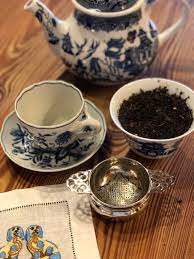 Brewing Loose Leaf Tea And Using A Tea Strainer Protocol School Of Texas Leading Etiquette Expert Business Etiquette