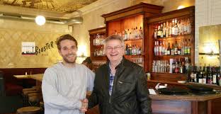 Die Beuster Bar Und Restaurant Ist Der Treff Im Neuen Szeneviertel Von Berlin Neukolln Lifestyle Joesrestandfood Top Hype Trend Restaurant Berlin Bar