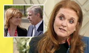 Sarah ferguson and prince andrew were married from 1986 to 1996, after they were introduced with the help of princess diana. Prince Andrew Is A Good Man Sarah Ferguson On Joy To See Him Shine As A Grandfather Tv Radio Showbiz Tv Express Co Uk