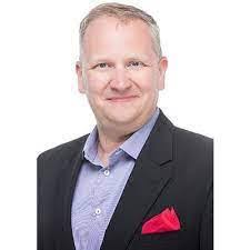 Wayne Longstreth's Instagram, Twitter & Facebook