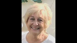 Meet the Artist: Anne Hunter