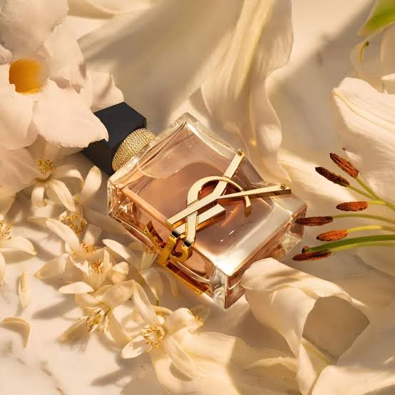 Frasco Libre Flowers & Flames Yves Saint Laurent
