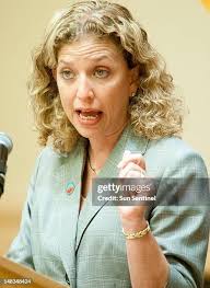 58 Debbie Jefferson Photos & High Res Pictures