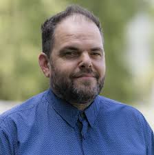 Billet . Les Feux de Matignon, la série qui a endormi tous les Français